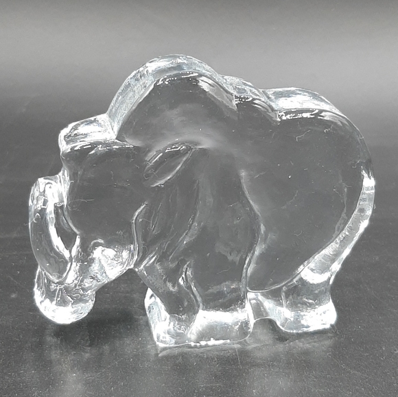 Vintage Nybro Paul Isling Heavy Solid Sweden Glass Rhino Flat Back Art Glass - Picture 3 of 7